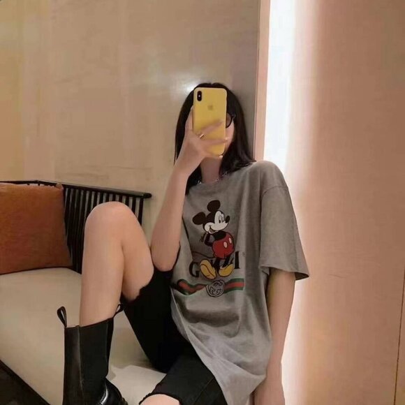 NWT Gucci x Disney oversized logo-print T-shirt Size M - Picture 3 of 14